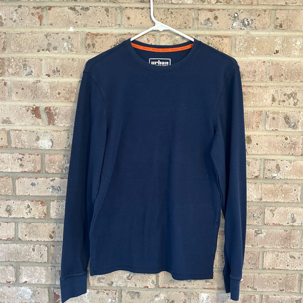Urban Pipeline Men’s MaxFlex navy blue long-sleeve thermal tee size S